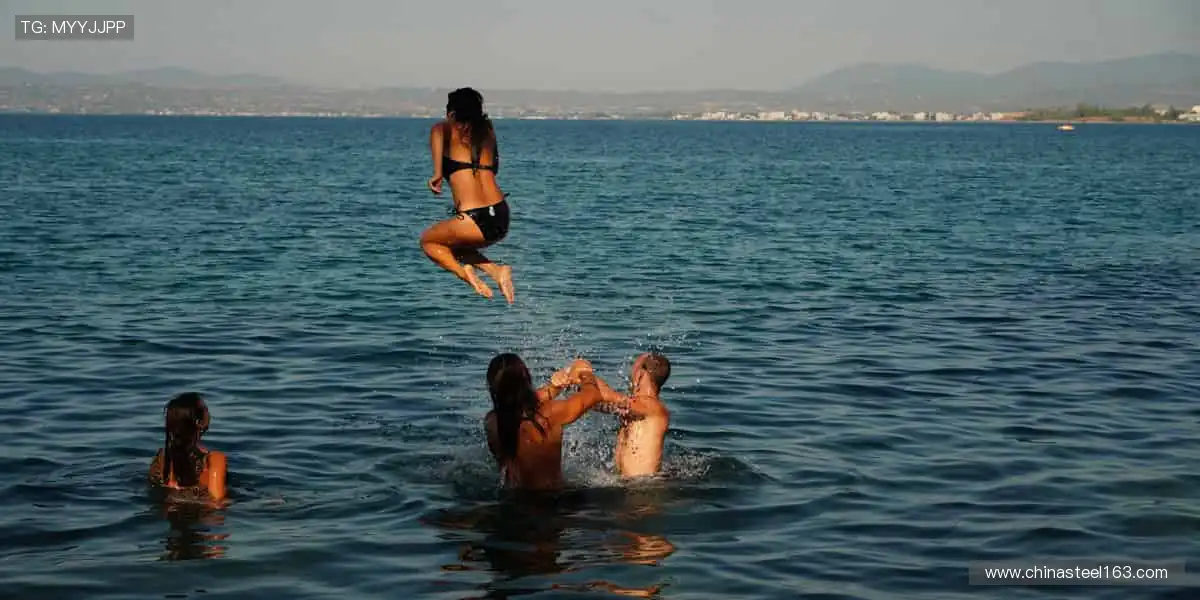 🎧 沉浸式体验，让呐喊声穿透屏幕！